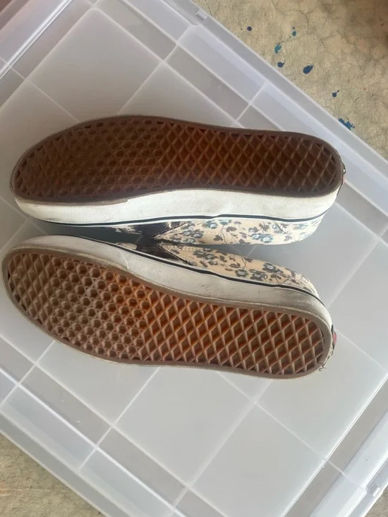 Vans x The Shining Grady Twins Slip-Ons - Picture 3 of 5